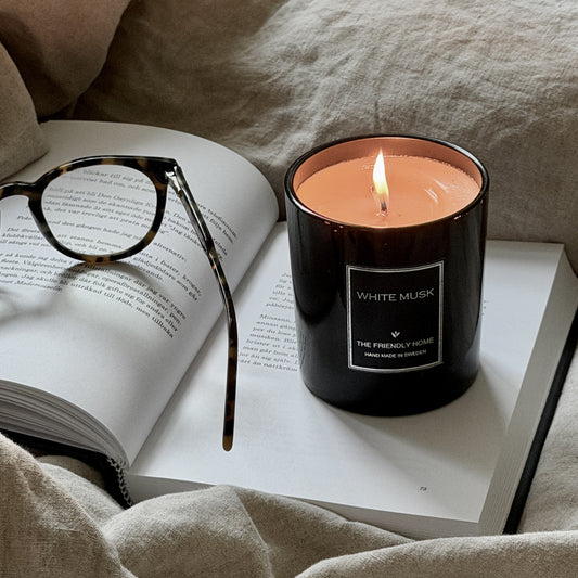 Varför kostar doftljus så olika mycket?