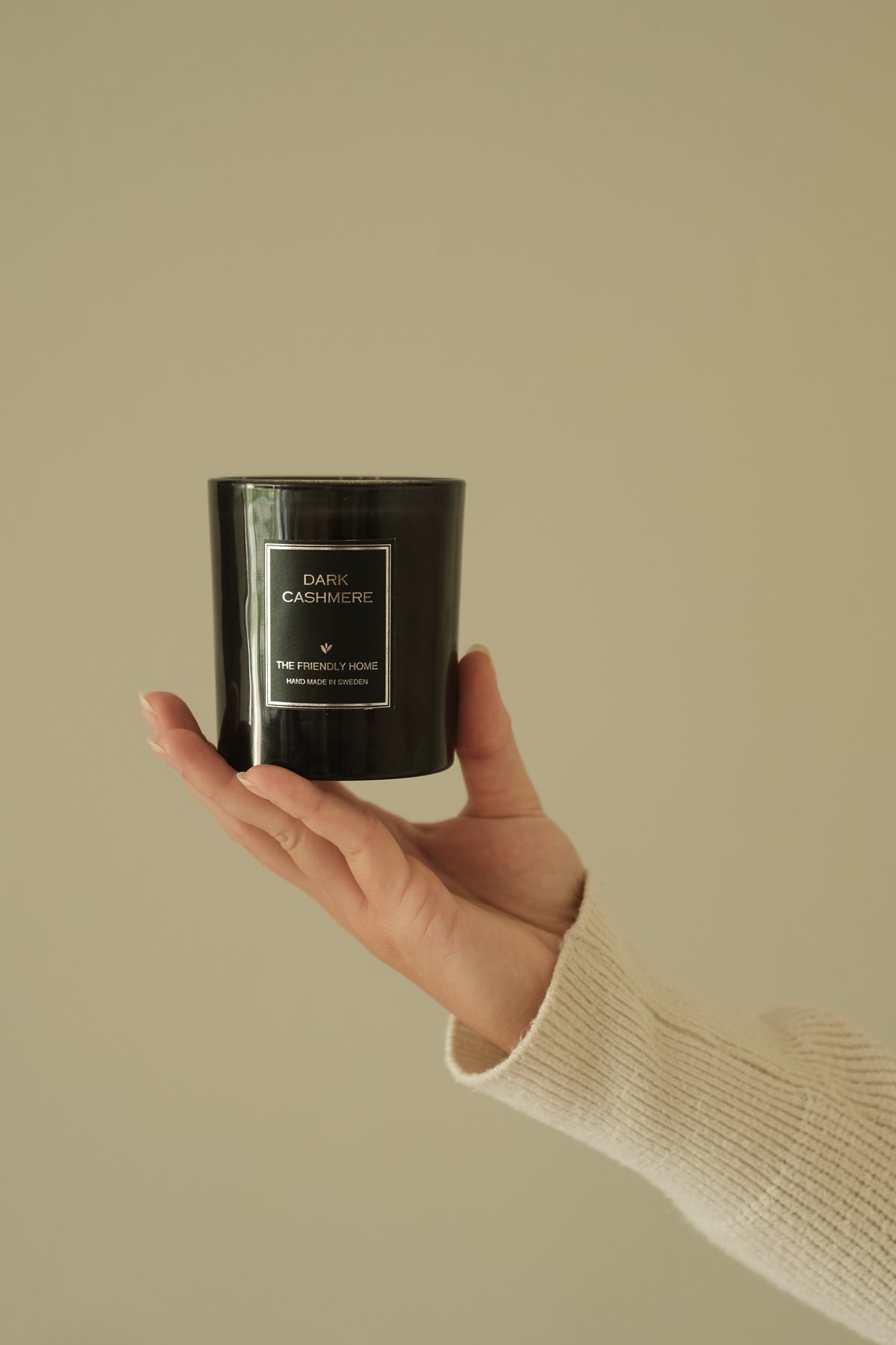 Dark Cashmere Doftljus 220 g